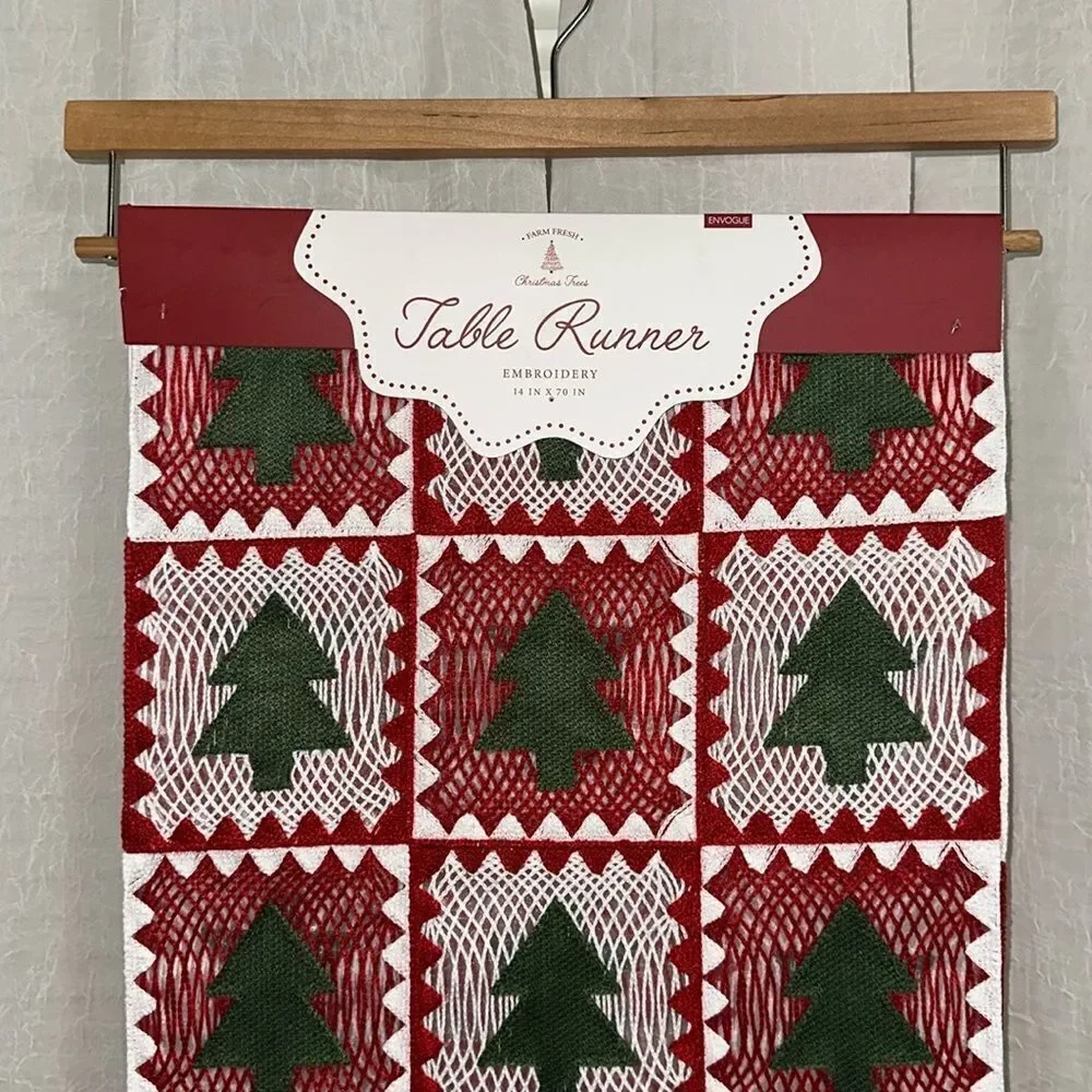FARM FRESH White Green Red Crochet Christmas Tree Print Table Runner